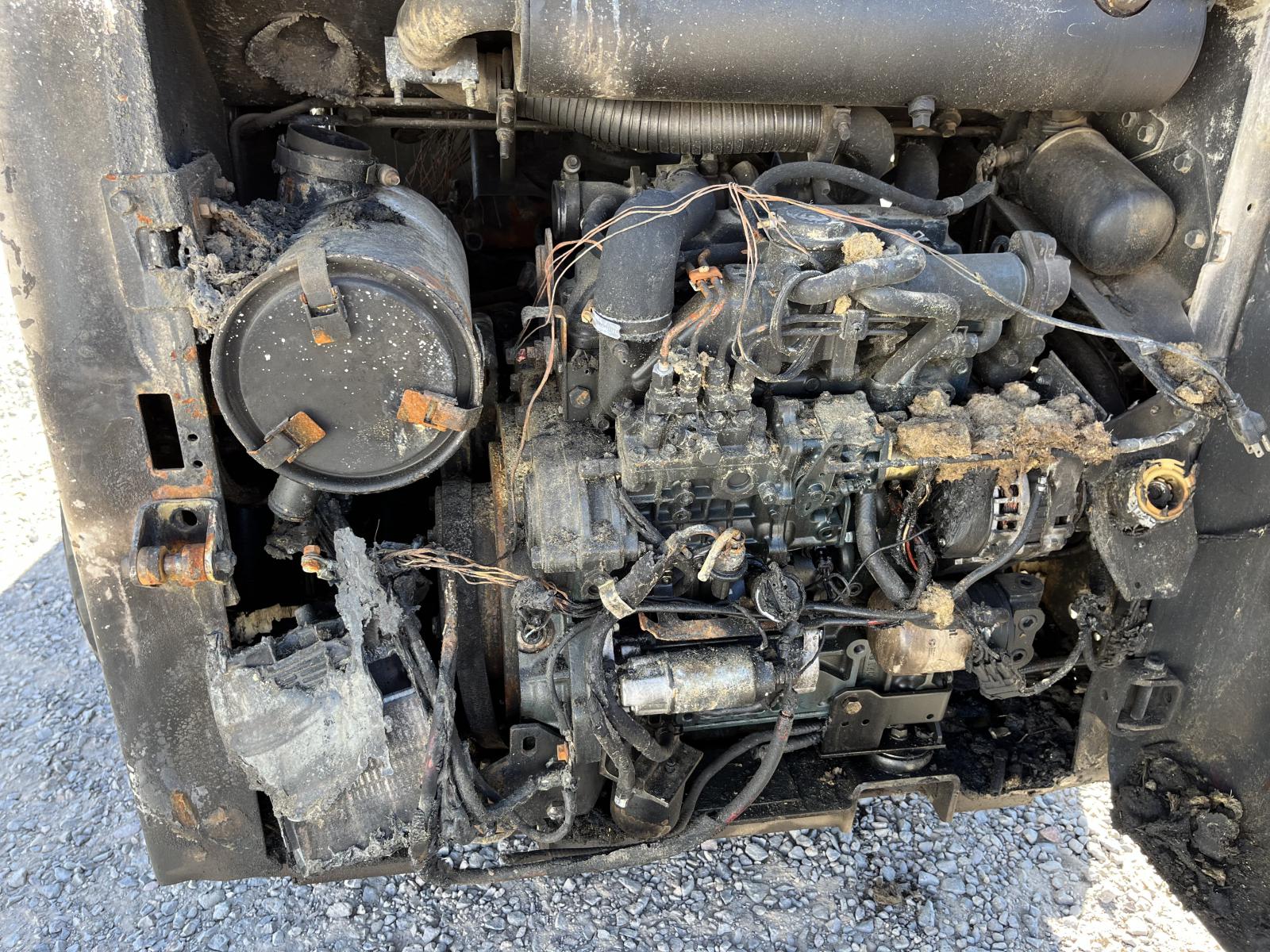 ./imagenes/INVOICE/2019/18121/BOBCAT S185 (2).JPG